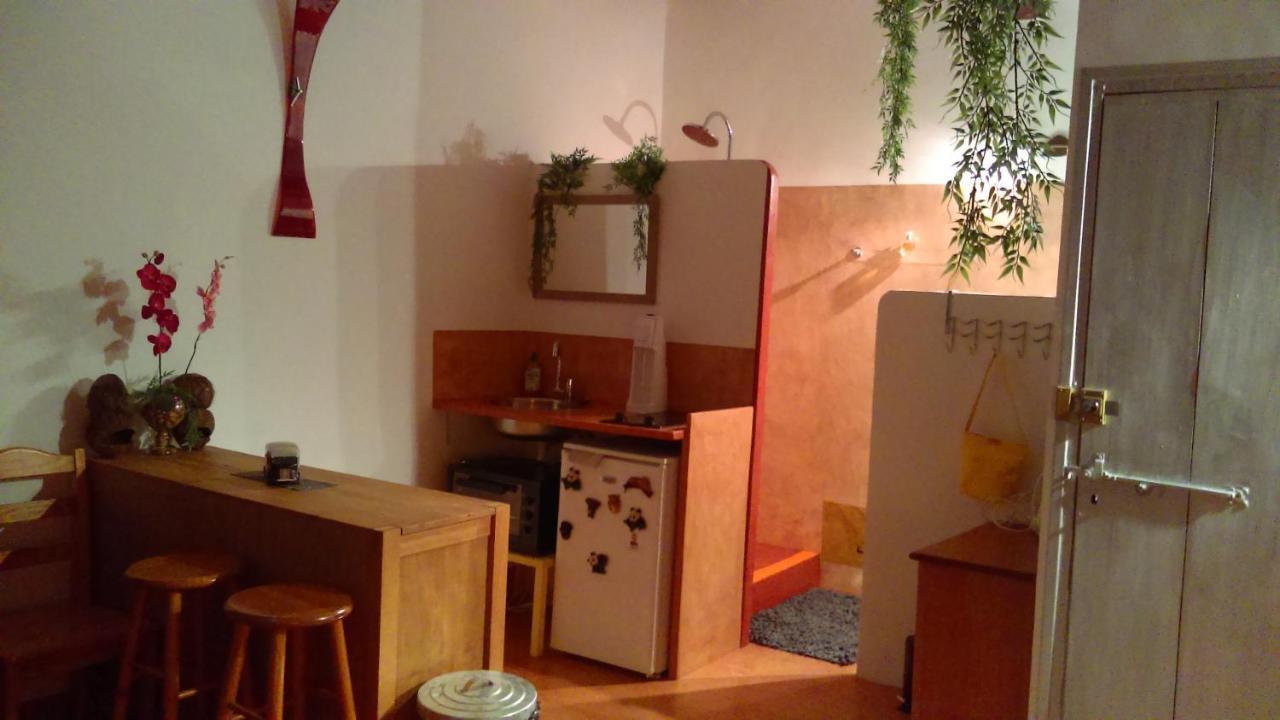 Bien-Etre Apartment Alignan-du-Vent Exterior photo